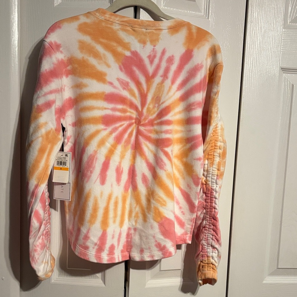 1 State long sleeve ruched sweatshirt in sunburst tie dye size small NWT - Picture 11 of 11